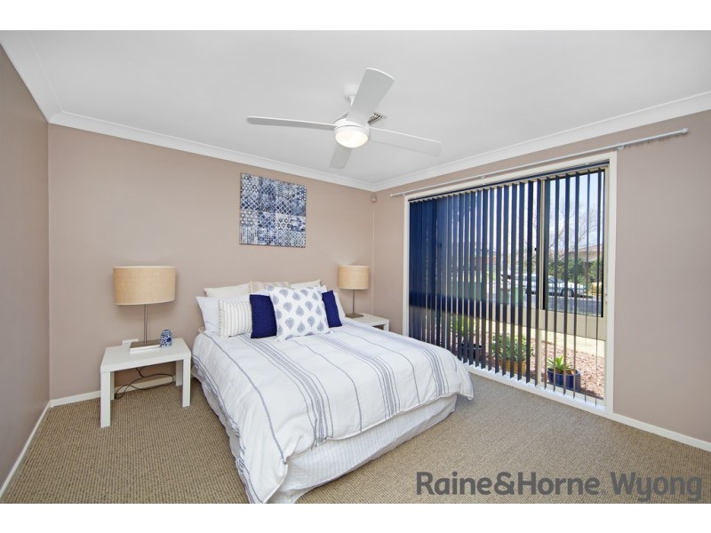 16 Brittania Drive, Watanobbi NSW 2259