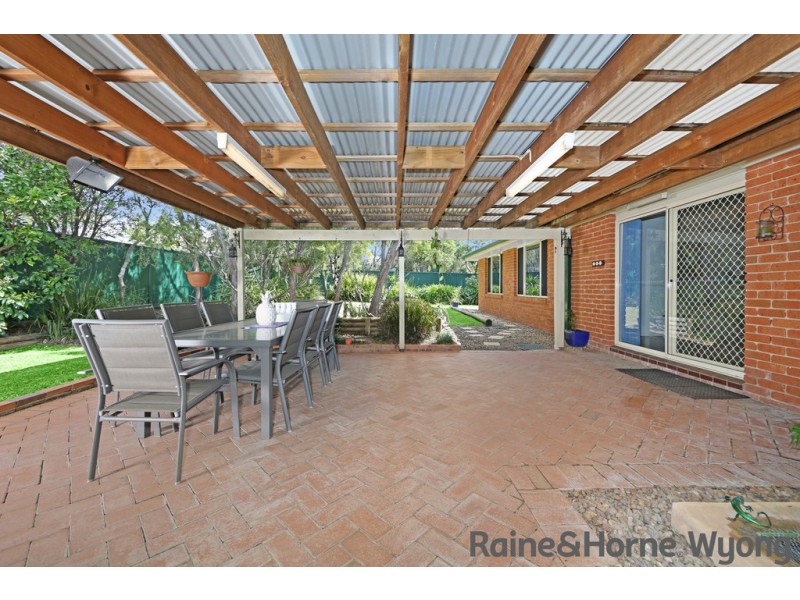 16 Brittania Drive, Watanobbi NSW 2259