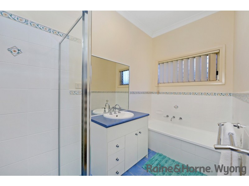 108 Brittania Drive, Watanobbi NSW 2259