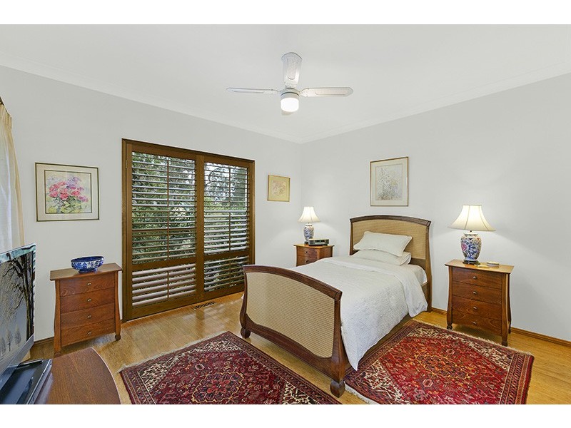 19 Lakedge Avenue, Berkeley Vale NSW 2261