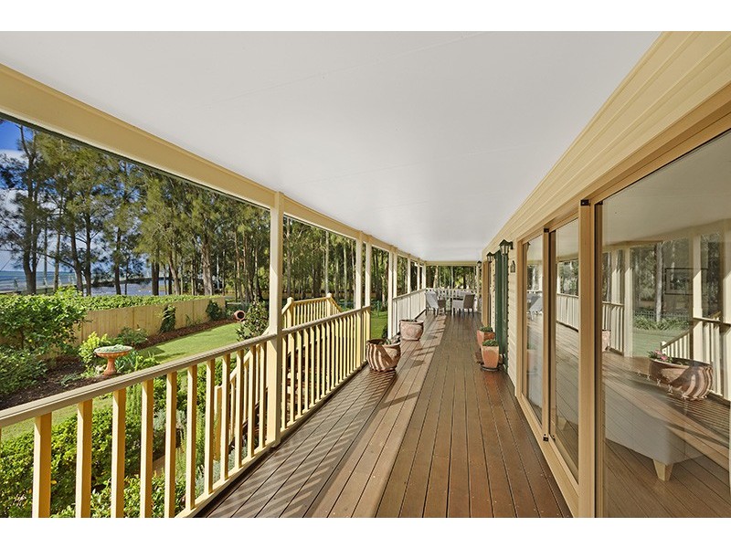 19 Lakedge Avenue, Berkeley Vale NSW 2261