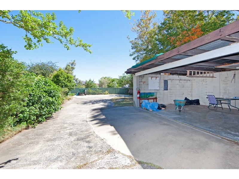 18 Alpha Road, Woy Woy NSW 2256