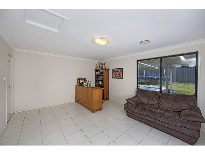 101 Settlement Drive, Wadalba NSW 2259