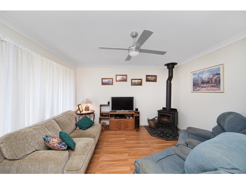 19 Honeysuckle Close, Glenning Valley NSW 2261