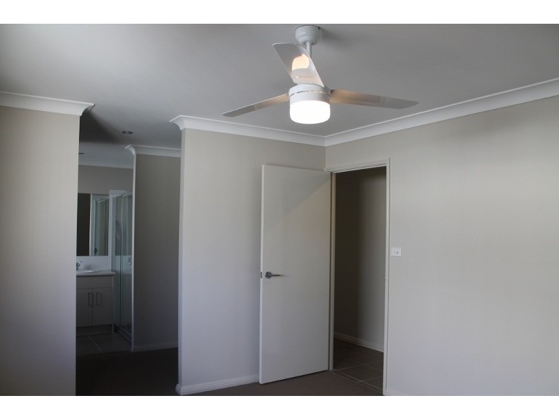 3 Sinclair Crescent, Wyong NSW 2259