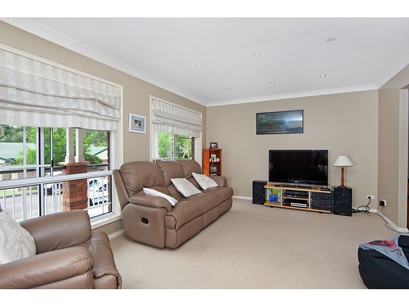 11 Riverview Drive, Wyong NSW 2259