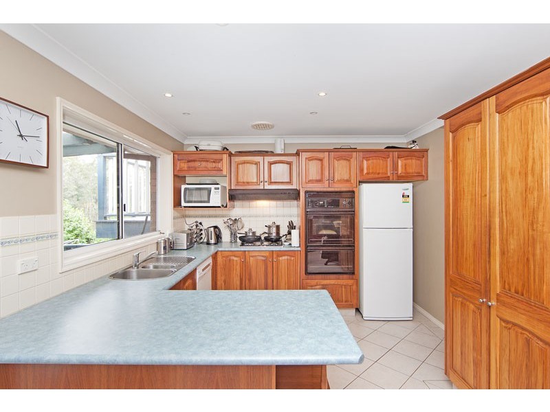 11 Riverview Drive, Wyong NSW 2259