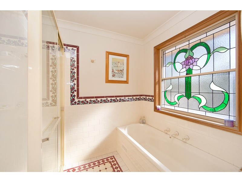 10 Bell Close, Mardi NSW 2259