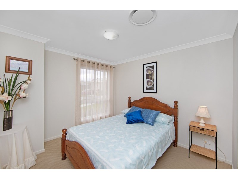 2 Seer Place, Wadalba NSW 2259