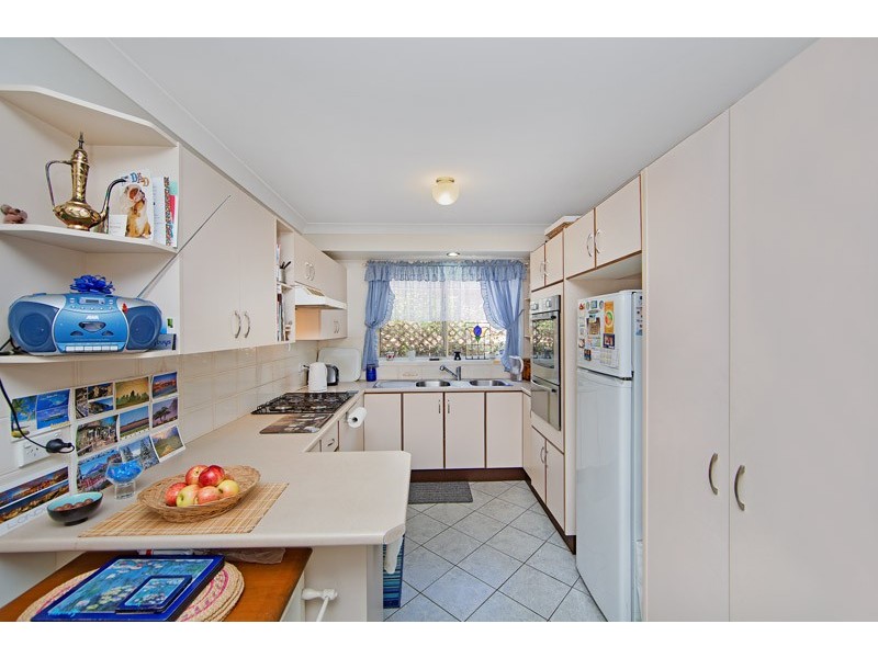 30 Green Close, Mardi NSW 2259