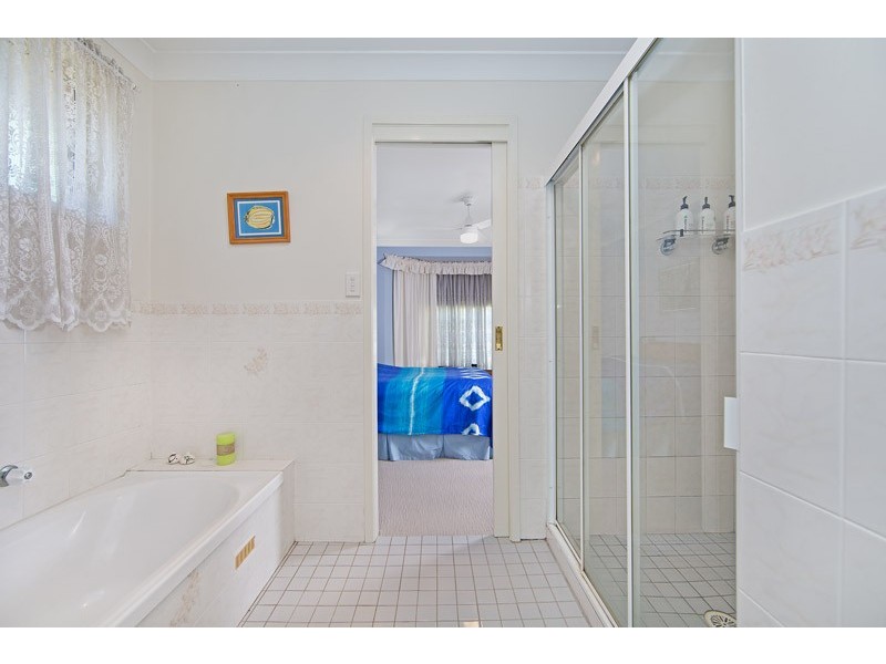 30 Green Close, Mardi NSW 2259