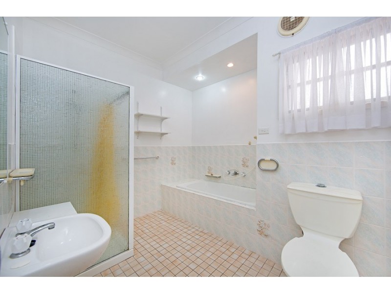 250A Tuggerawong Road, Tuggerawong NSW 2259