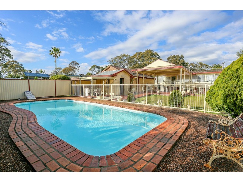 17 Buna Road, Kanwal NSW 2259