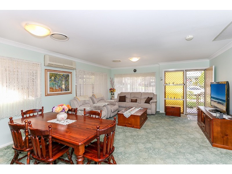 17 Buna Road, Kanwal NSW 2259