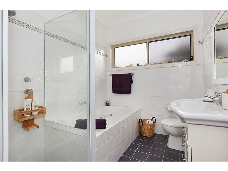 25 Norton Avenue, Killarney Vale NSW 2261