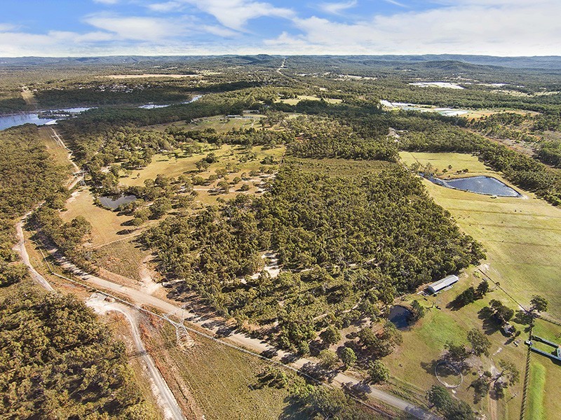 235 Summerhayes Road, Wyee Point NSW 2259