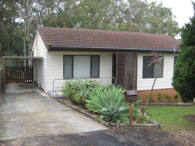 17 Taminga Road, Gorokan NSW 2263