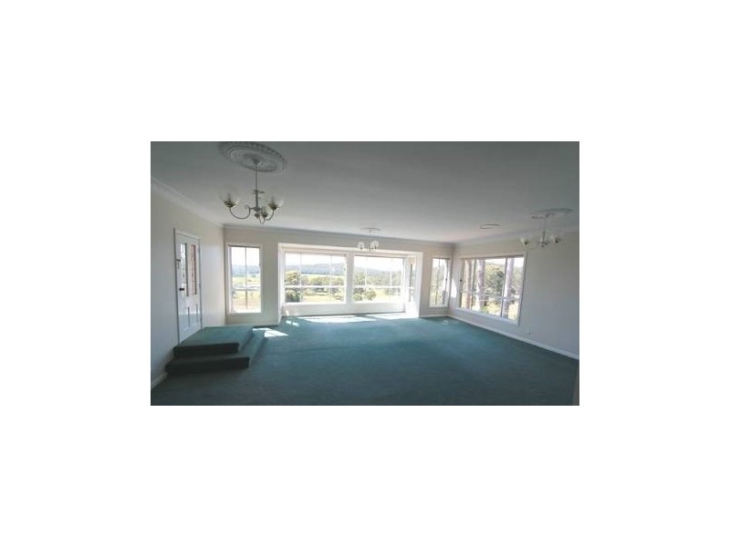 10 Little Jilliby Road, Jilliby NSW 2259