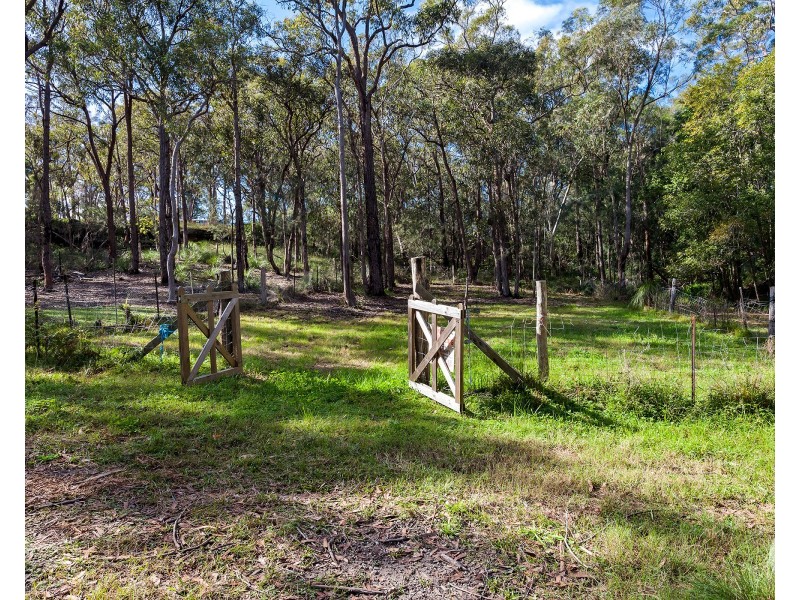 39 Fishery Point Road, Mirrabooka NSW 2264