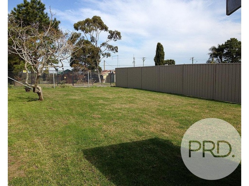 1/14 Yambo Street, Morisset NSW 2264