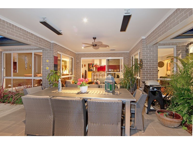 10 Narrabeen Close, Mardi NSW 2259