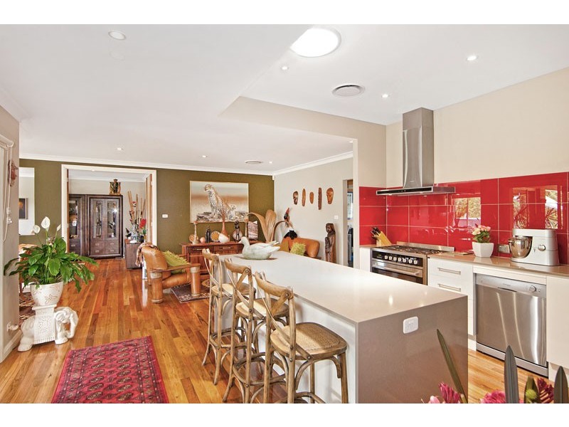 10 Narrabeen Close, Mardi NSW 2259