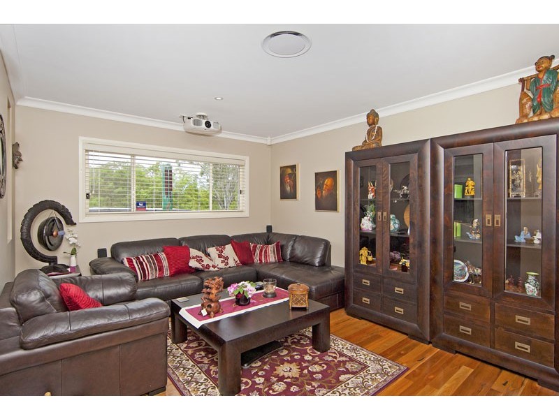 10 Narrabeen Close, Mardi NSW 2259