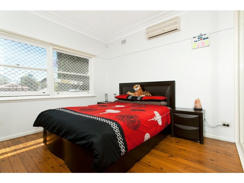 21A Junction Road, Peakhurst NSW 2210