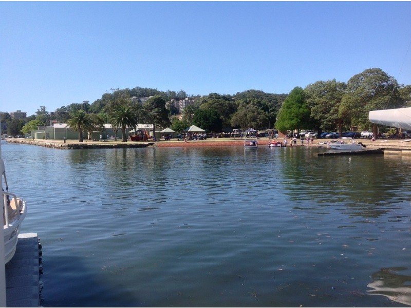 Point Frederick NSW 2250