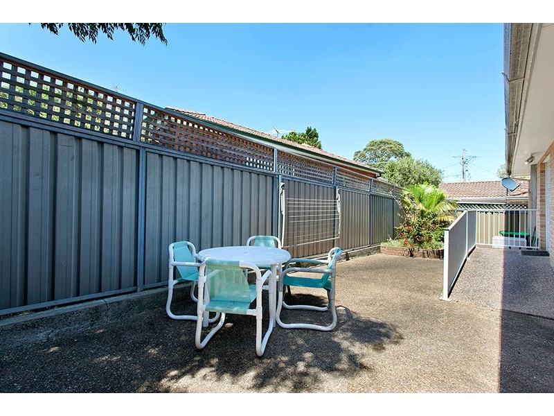 2/36 Clevedon Road, Hurstville NSW 2220