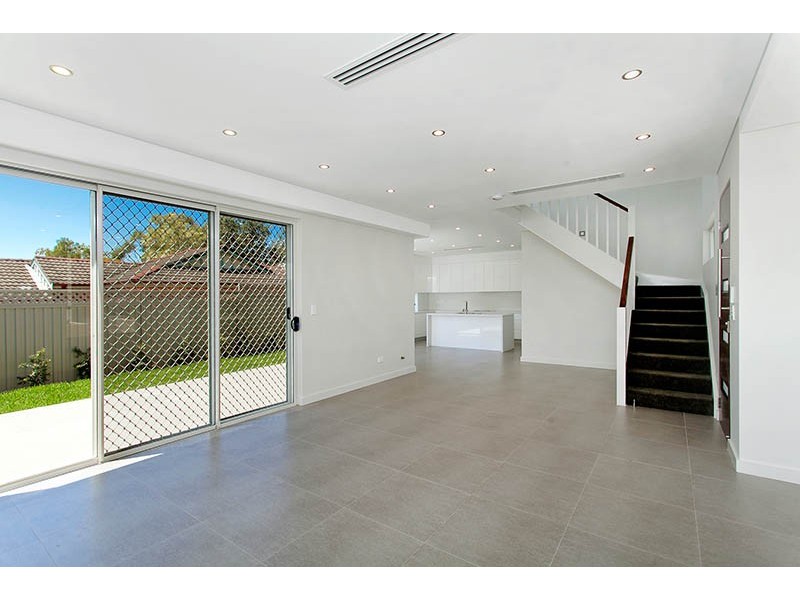 3/16-18 Dianella Street, Caringbah NSW 2229