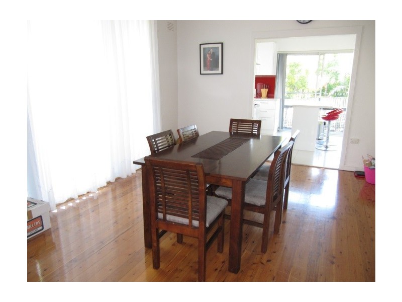 20 Vista Heights Rd, Miranda NSW 2228