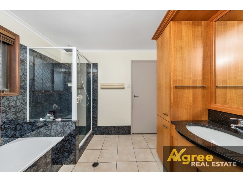 56 Relesah Drive, Ningi QLD 4511