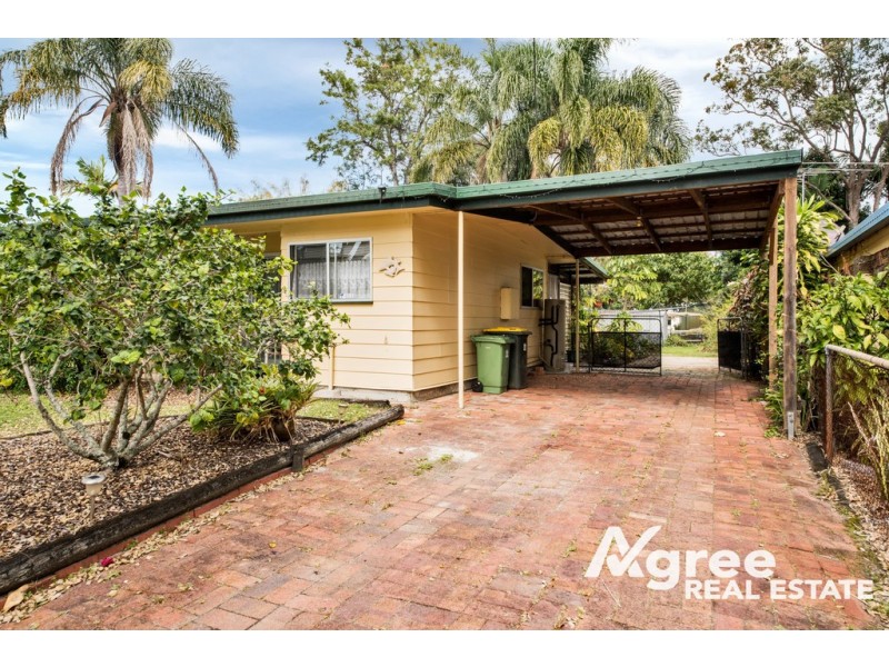 6 Amies Street, Beachmere QLD 4510