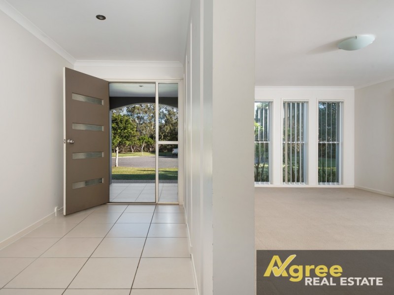 6 Midden Court, Ningi QLD 4511