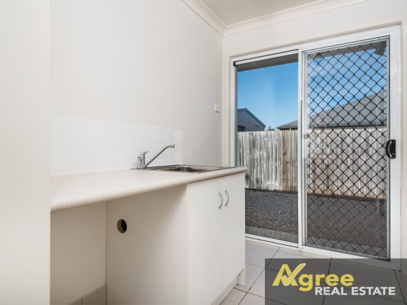 6 Midden Court, Ningi QLD 4511