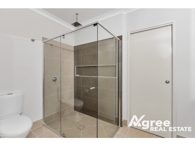 18 Eucalyptus Street, Ningi QLD 4511