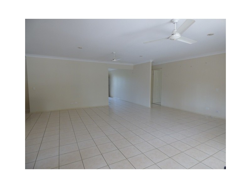 6 Dunwich Street, Sandstone Point QLD 4511