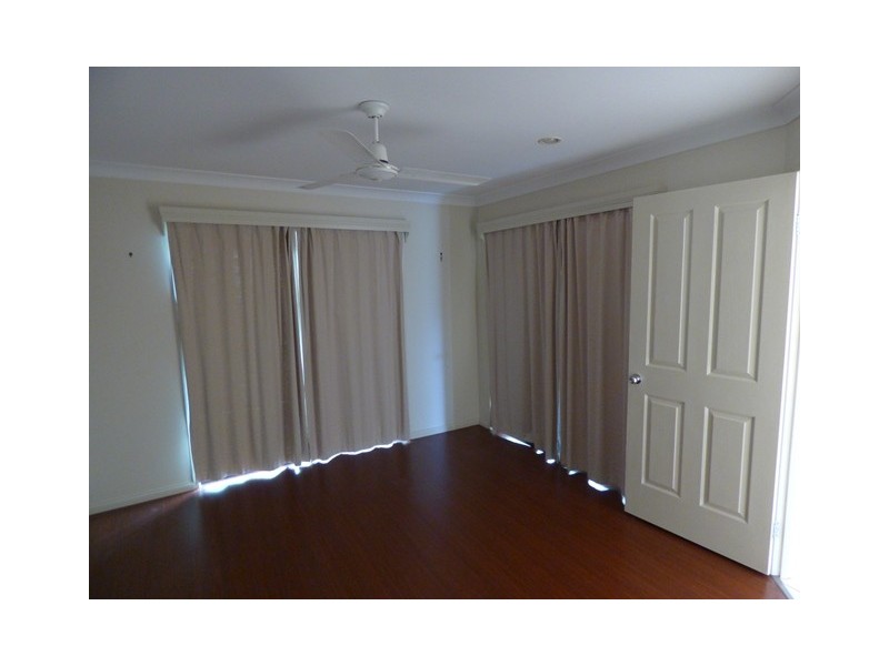 6 Dunwich Street, Sandstone Point QLD 4511