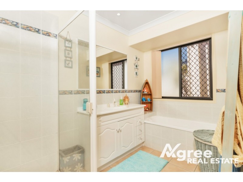 29 Seaforth Street, Sandstone Point QLD 4511