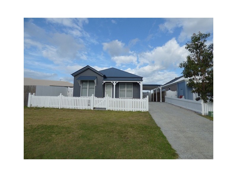 12 Bora Street, Ningi QLD 4511