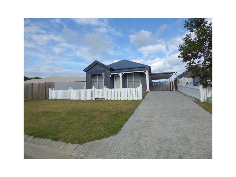 12 Bora Street, Ningi QLD 4511