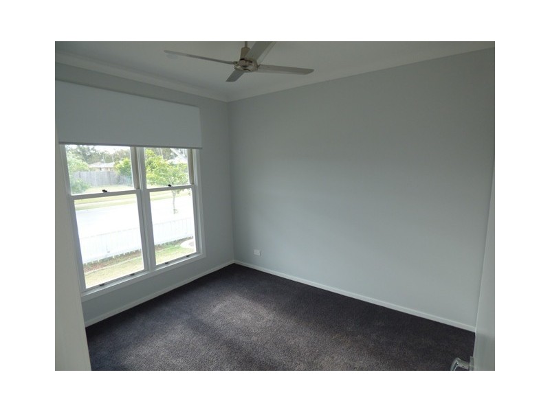 12 Bora Street, Ningi QLD 4511