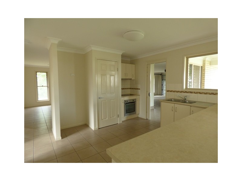 2 Sellens Court, Ningi QLD 4511