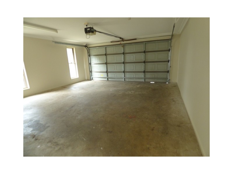 2 Sellens Court, Ningi QLD 4511