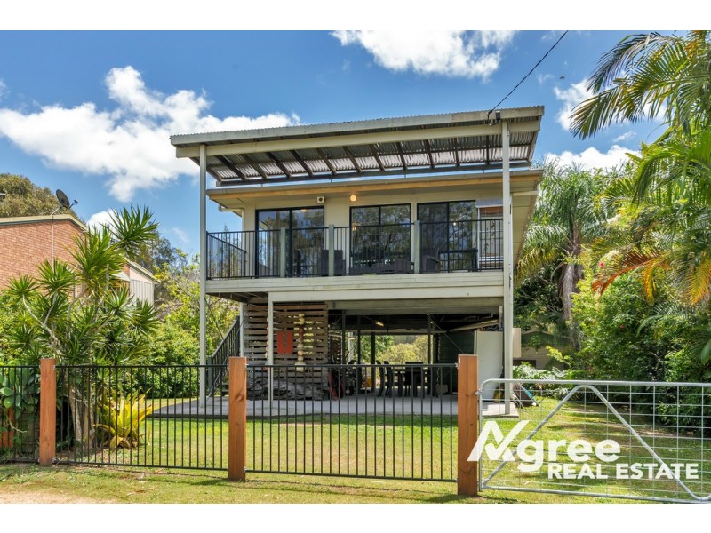 27 Esplanade, Godwin Beach QLD 4511