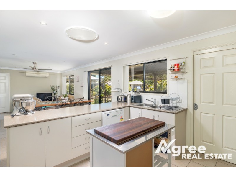 1 Sellens Court, Ningi QLD 4511