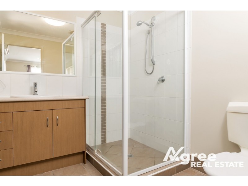 1 Sellens Court, Ningi QLD 4511