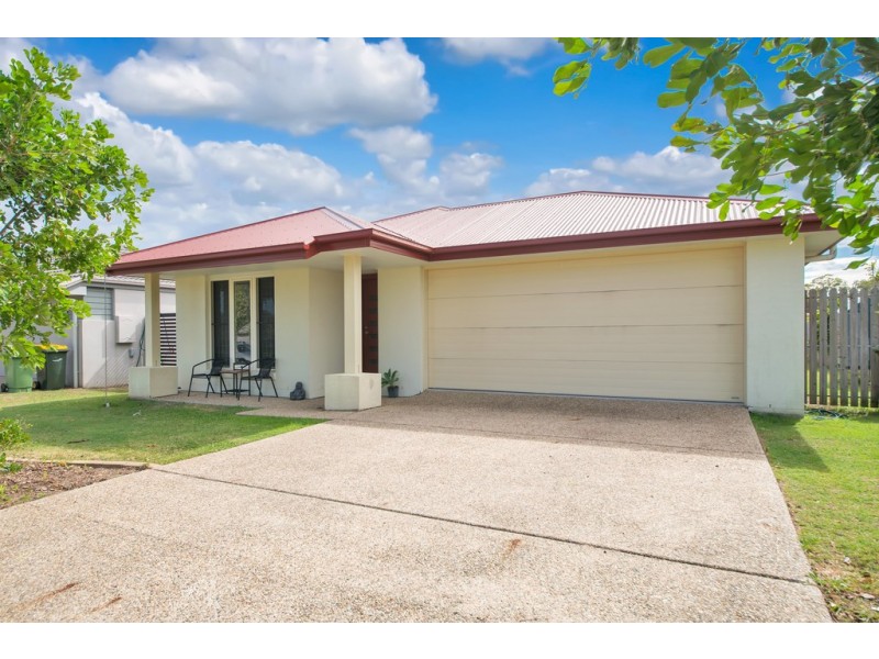 24 Broadleaf Place, Ningi QLD 4511