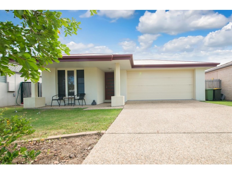 24 Broadleaf Place, Ningi QLD 4511